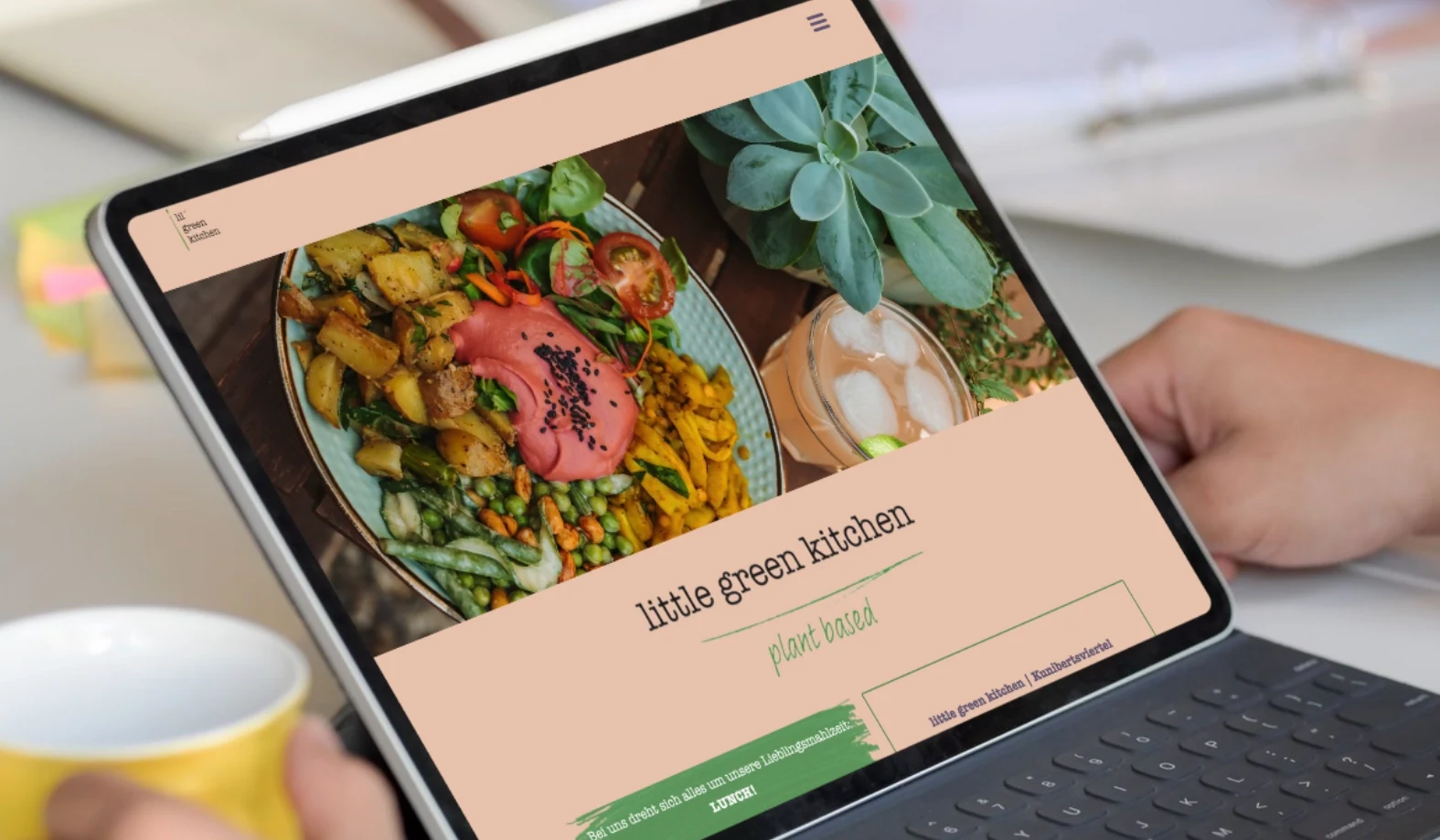 little green kitchen auf einem Tablet